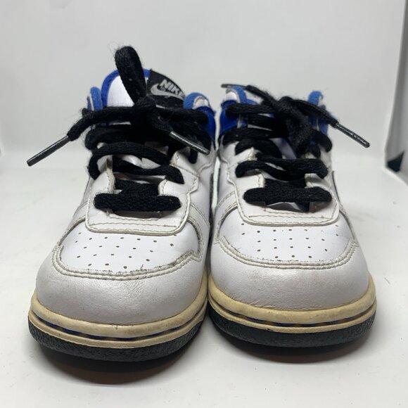 Nike Infant/Toddler Sneaker Shoes (2009) - Picture 2 of 6